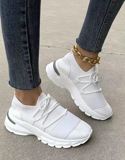 Replica New Round Toe Sneakers For Women #792667 $82.00 USD for Wholesale