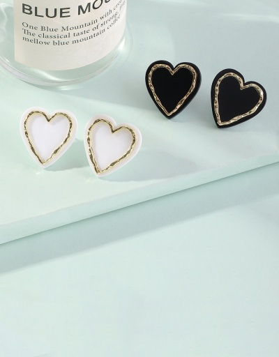 Replica Simple Heart Shape Easy Matching Stud Earrings For Women #792668 $10.66 USD for Wholesale