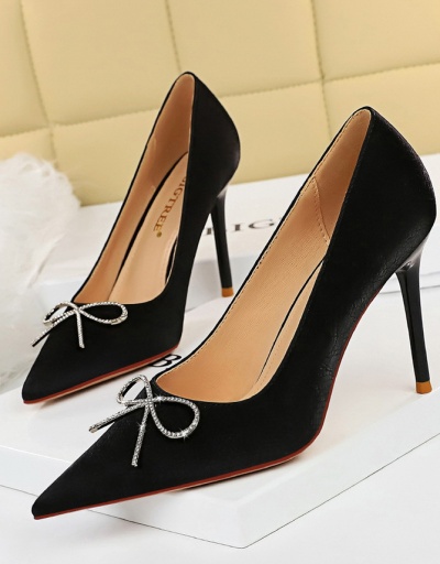 Replica Korean Style Sweet Fashion Rhinestone Slip On Heels For Women #792907 $53.33 USD for Wholesale