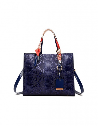 Replica New Arrival Travel Snake Printed Tote Bag For Women #793027 $41.60 USD for Wholesale