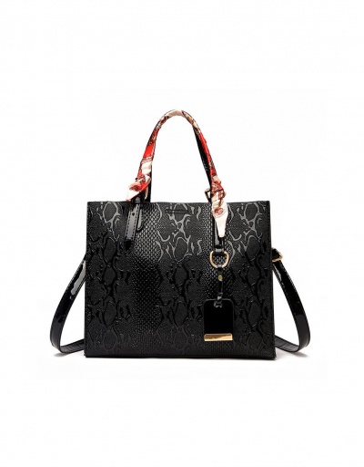 Replica New Arrival Travel Snake Printed Tote Bag For Women #793027 $41.60 USD for Wholesale