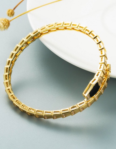 Replica Individual Snake-Shaped Open Bracelet For Unisex #794390 $14.90 USD for Wholesale