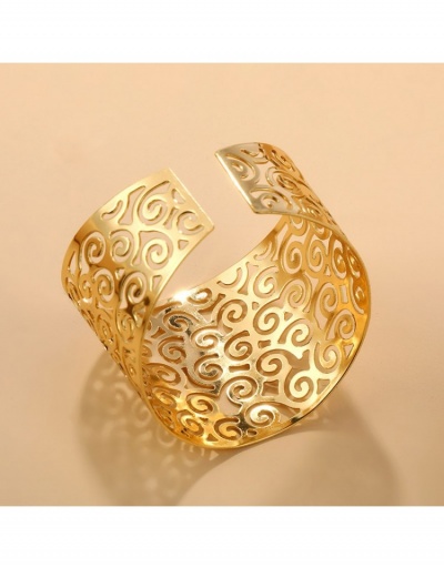 Replica  Geometric Design Hollowed-out Bracelet #795927 $5.25 USD for Wholesale