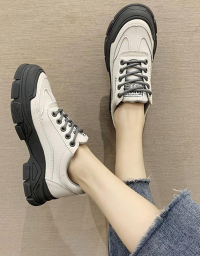 Replica Casual Round Toe  Versatile Sneakers For Women #797335 $31.56 USD for Wholesale