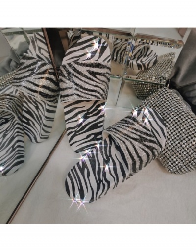 Replica  Fashion Animal Print Rhinestone Women's Slipper #797581 $15.21 USD for Wholesale