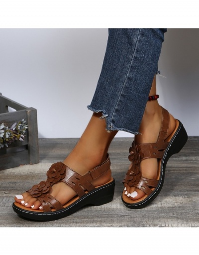 Replica  Summer New Flat Round Toe Platform Sandals #798135 $26.71 USD for Wholesale