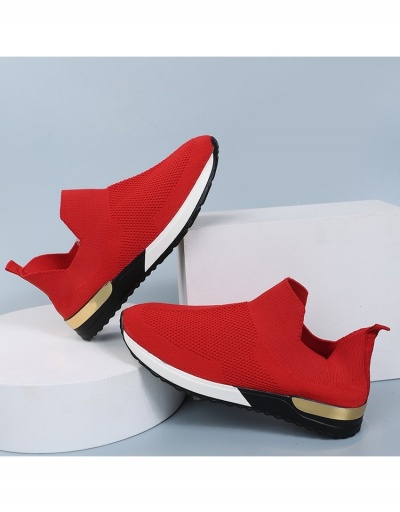 Replica Sports White  Slip On Flat Shoes For Women #798254 $17.19 USD for Wholesale