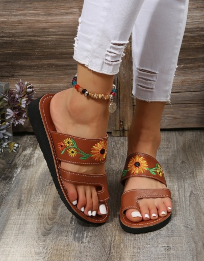 Replica  Summer Ethnic Style Embroidery Slippers #798376 $17.55 USD for Wholesale