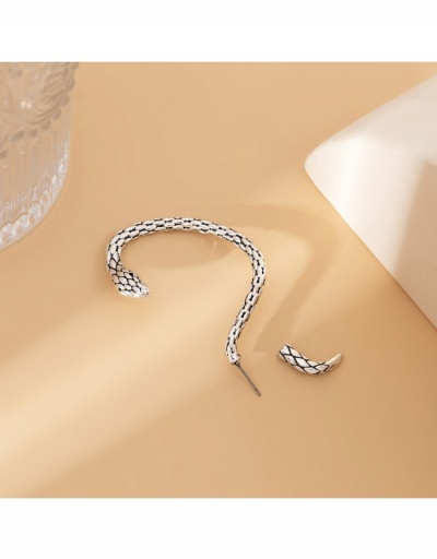 Replica  Minority Simple Design Sense Snake-Shaped Women's Earring #798808 $5.35 USD for Wholesale