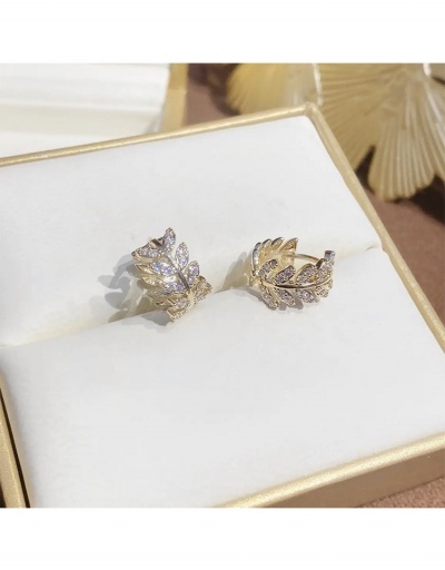 Replica  Luxury Ins-style Olive Leaf Diamond Earrings #798816 $5.64 USD for Wholesale