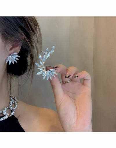 Replica  Light Luxury Irregular Angel Wings Earrings For Women #798887 $5.49 USD for Wholesale