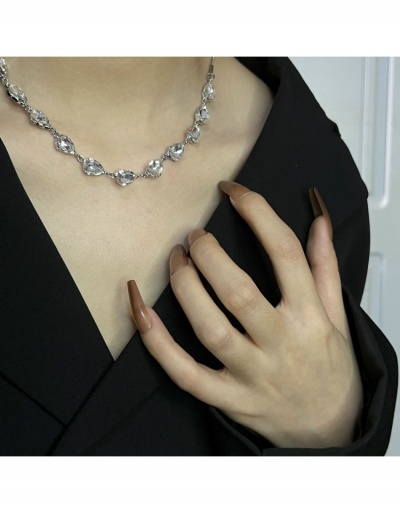 Replica  Fashion Simple Design Sense Faux Pearl Necklace For Women #799032 $8.45 USD for Wholesale