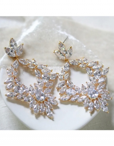 Replica  Metal Decor Flower Decor Rhinestone Earrings #799650 $14.61 USD for Wholesale