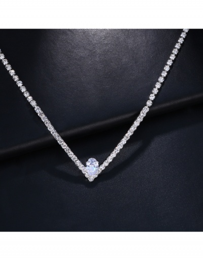 Replica  Women's Retro Rhinestone V Shaped Zircon Necklace #799703 $12.15 USD for Wholesale