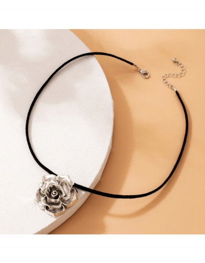 Replica  Exaggerated Retro Rose Single-layer Necklace For Women #799773 $5.43 USD for Wholesale