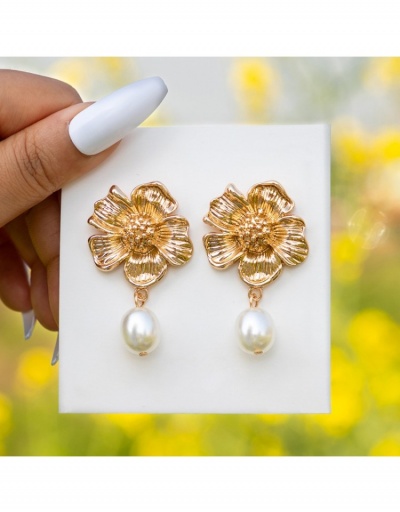  Fashion Luxury Faux Pearl Flower Decor Stereo Earrings #800383 $5.24 USD, Wholesale Fashion Earrings