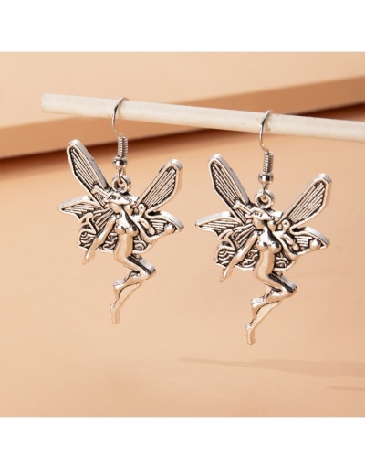 Replica  Metal Solid Wings Design Earrings For Women #800468 $6.63 USD for Wholesale