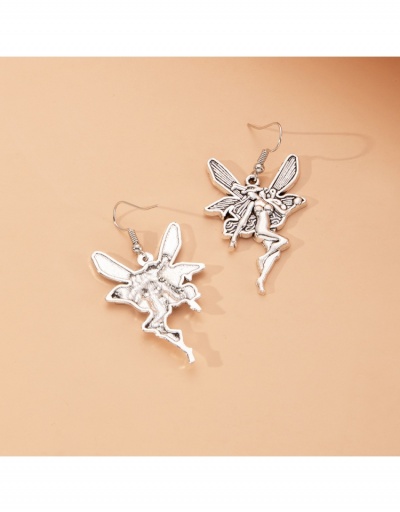 Replica  Metal Solid Wings Design Earrings For Women #800468 $6.63 USD for Wholesale