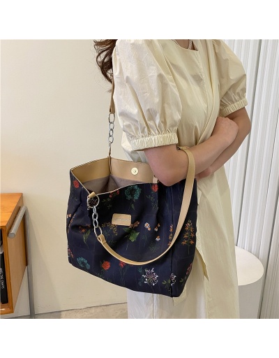 Replica  PU Fashion Large Capacity Tote Bag For Women #800634 $8.95 USD for Wholesale