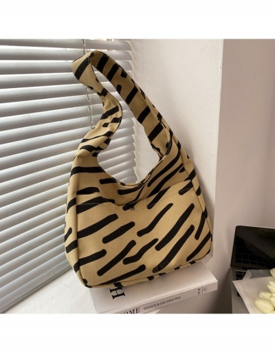 Replica Women Fashion Versatile Tote Bags For Women #800642 $15.80 USD for Wholesale