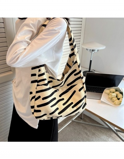 Replica Women Fashion Versatile Tote Bags For Women #800642 $15.80 USD for Wholesale