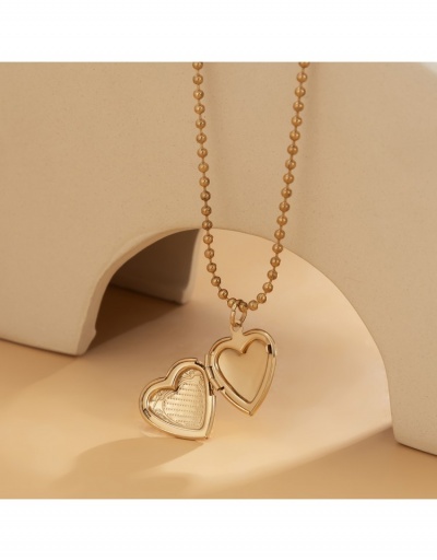 Replica Fashion Simple Heart Necklace For Women #800761 $5.98 USD for Wholesale