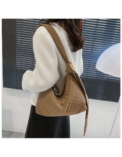 Replica  Simple Casual Large Capacity Messager Bag For Women #800901 $21.70 USD for Wholesale