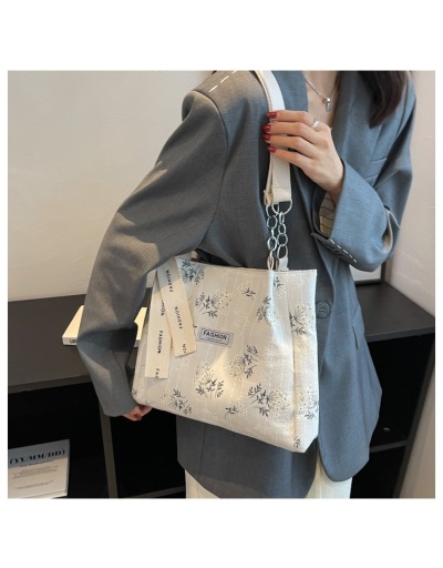 Replica  Casual Large Capacity Tote Bags For Women #801361 $19.60 USD for Wholesale