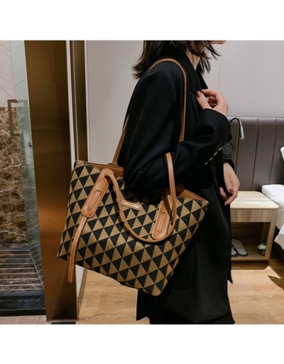 Replica  Simple Clash Color Rhombus Lattice Tote Bag #801651 $38.35 USD for Wholesale