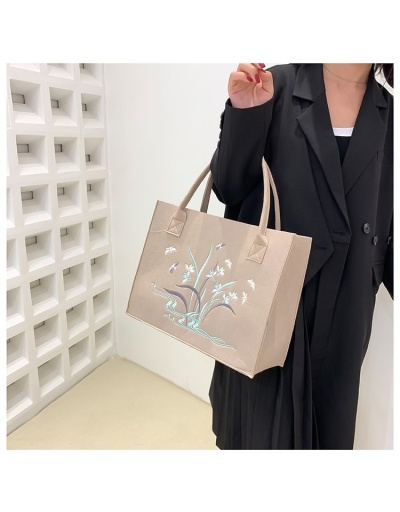 Replica  Simple Style Embroidery Large Capacity Tote Bags #801653 $19.50 USD for Wholesale