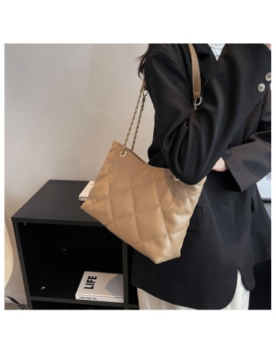 Replica Versatile Rhombus Lattice  Black Tote Bags #801665 $30.80 USD for Wholesale