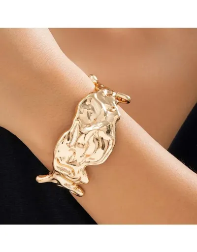 Irregular Pattern Alloy Annular Bracelet #802476 $6.71 USD, Wholesale Fashion 