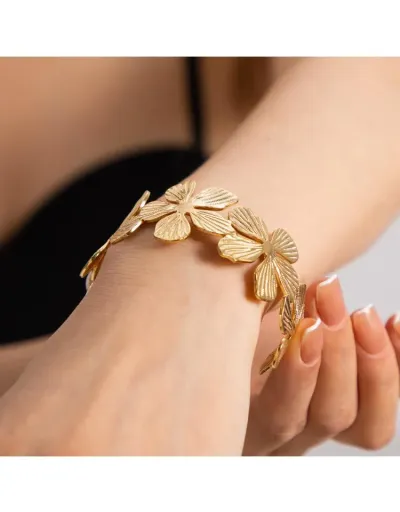 Replica Flower Butterfly Pattern Alloy Annular Bracelet #802493 $20.25 USD for Wholesale