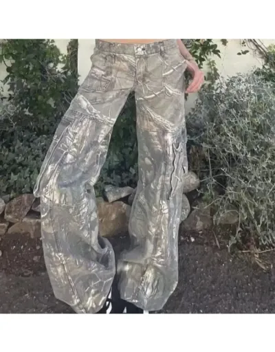 Camouflage Cargo Low Rise Baggy Jeans

 #802652 $49.95 USD, Wholesale Fashion Jeans